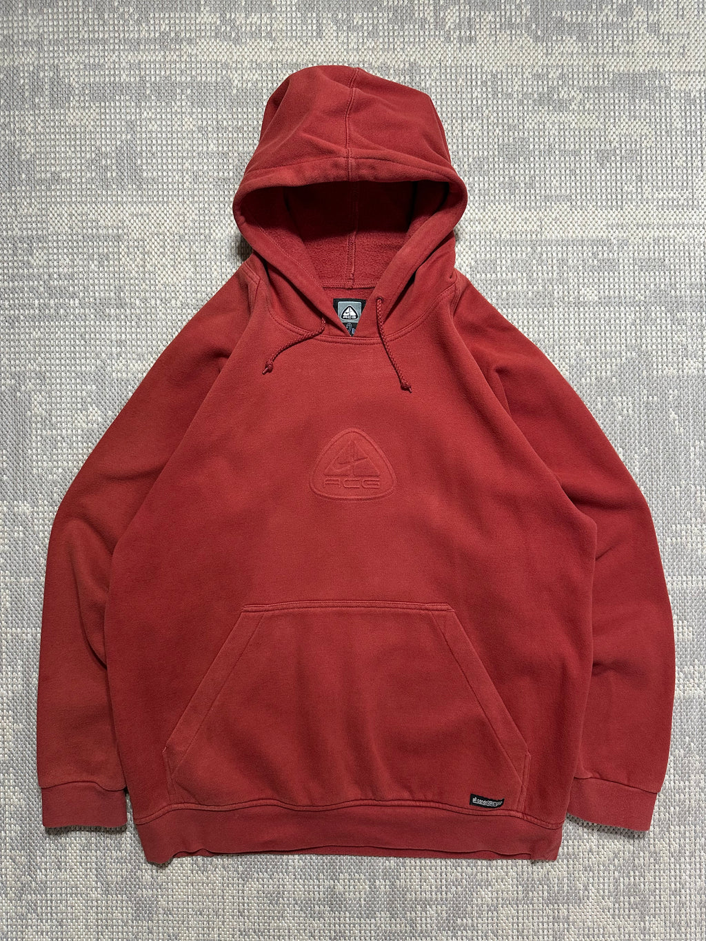 1990s Nike ACG RARE Embossed Logo Hoodie (L)