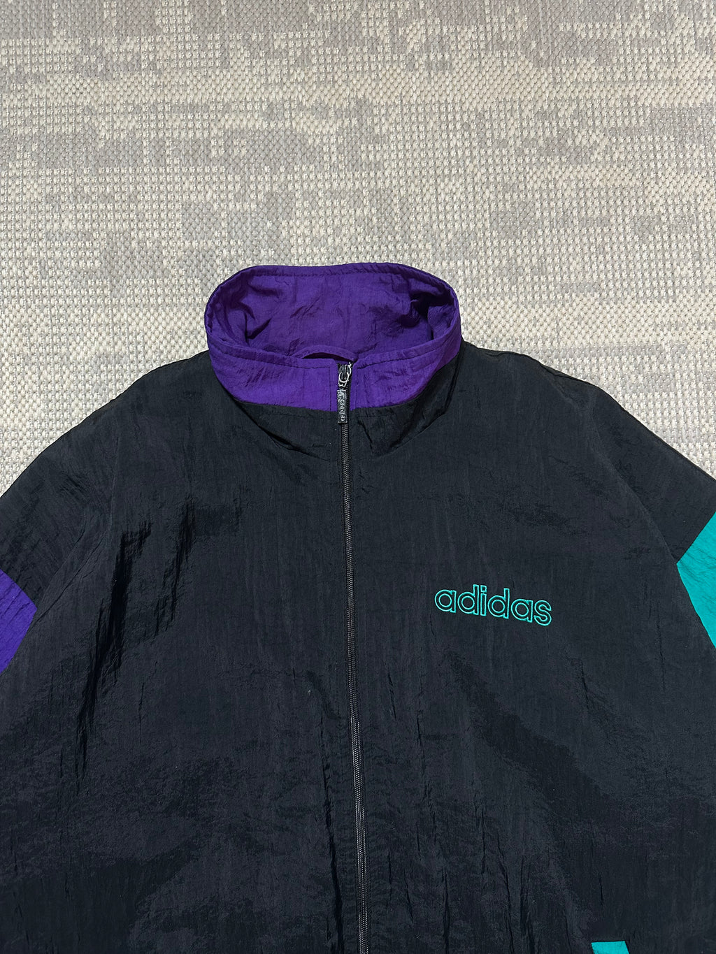 1990s Adidas Embroidered Adidas Trefoil Logo Jacket (L)