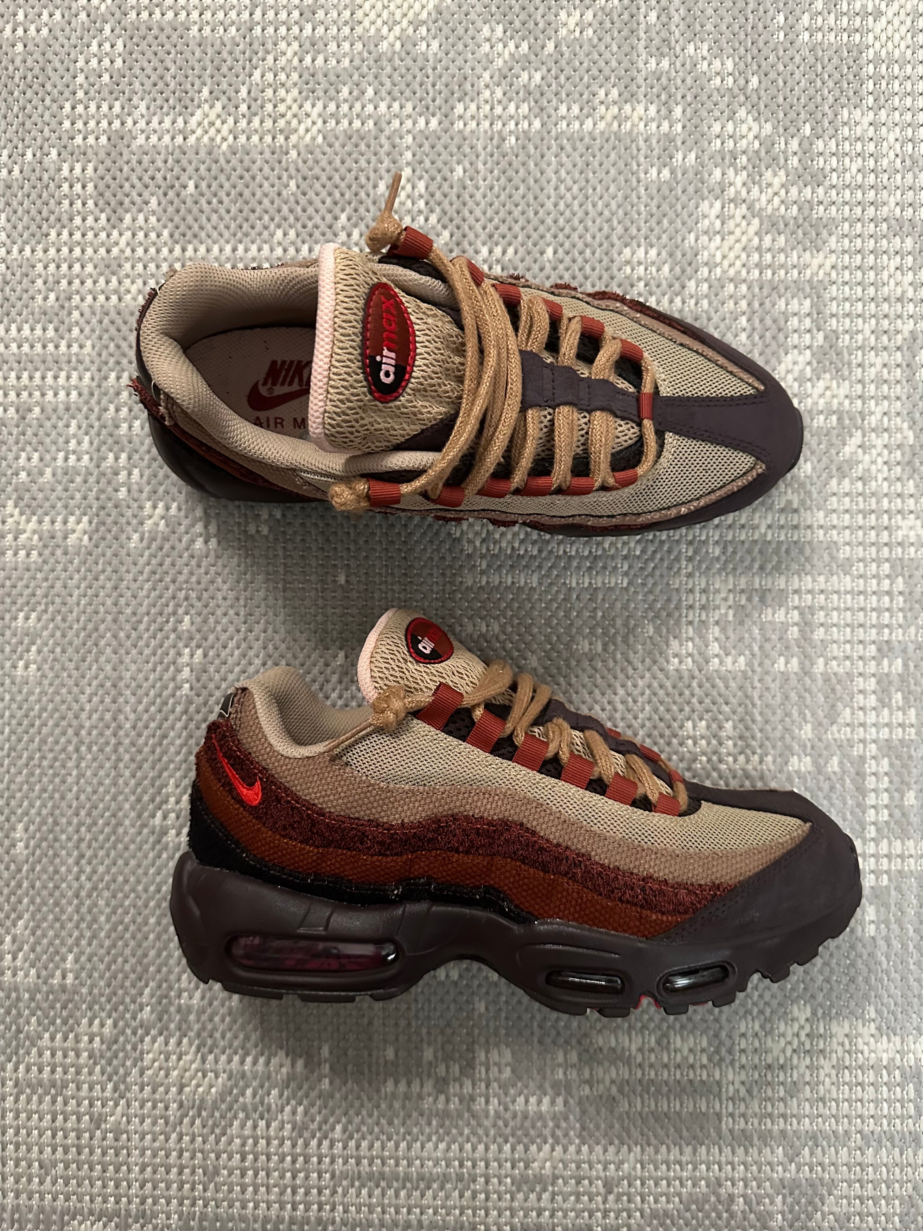 2022 Nike Air Max 95 Anatomy of Air - Spine (UK7)