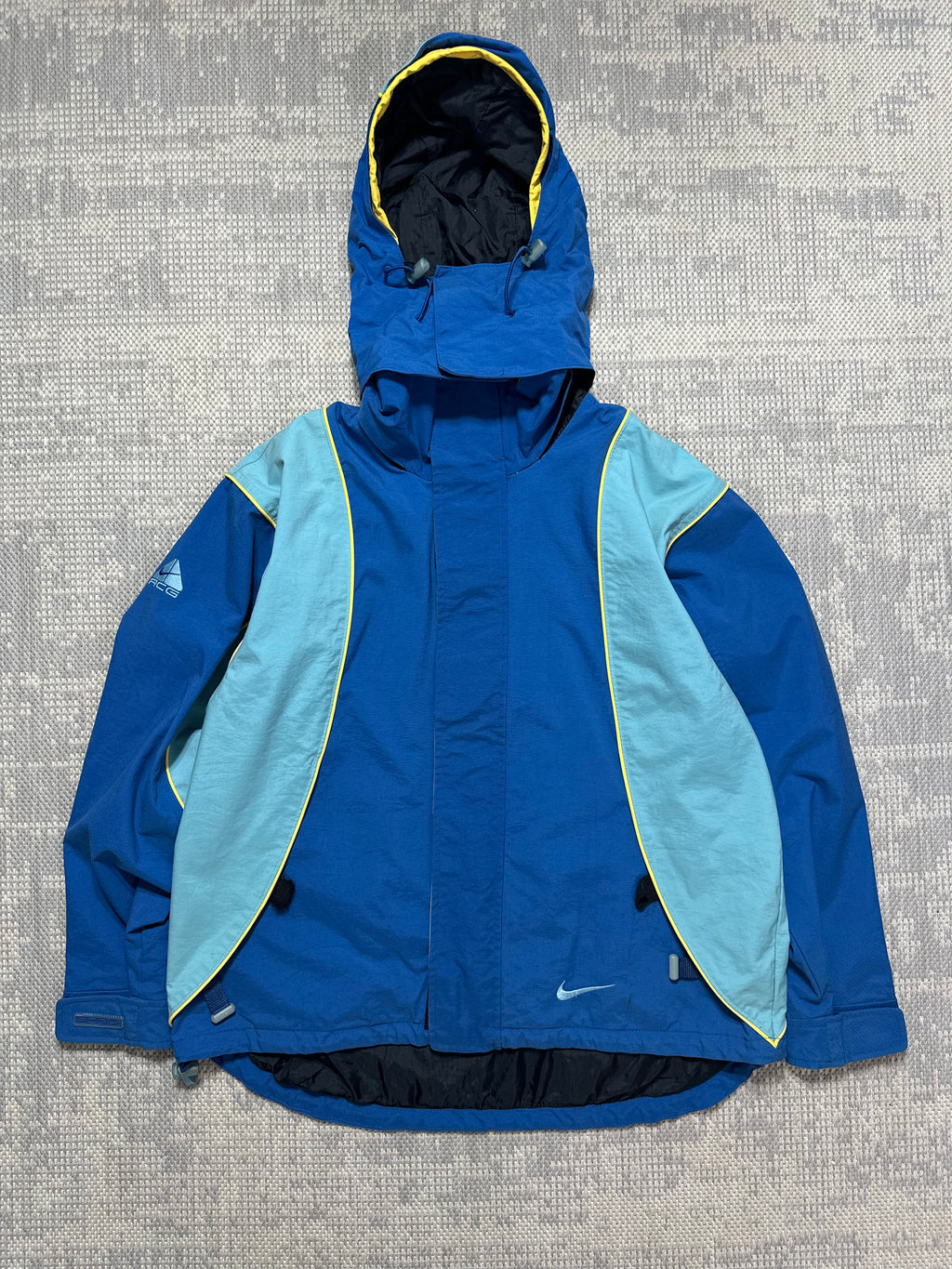 1990s Nike ACG Heavyweight Waterproof Technical Jacket (M)