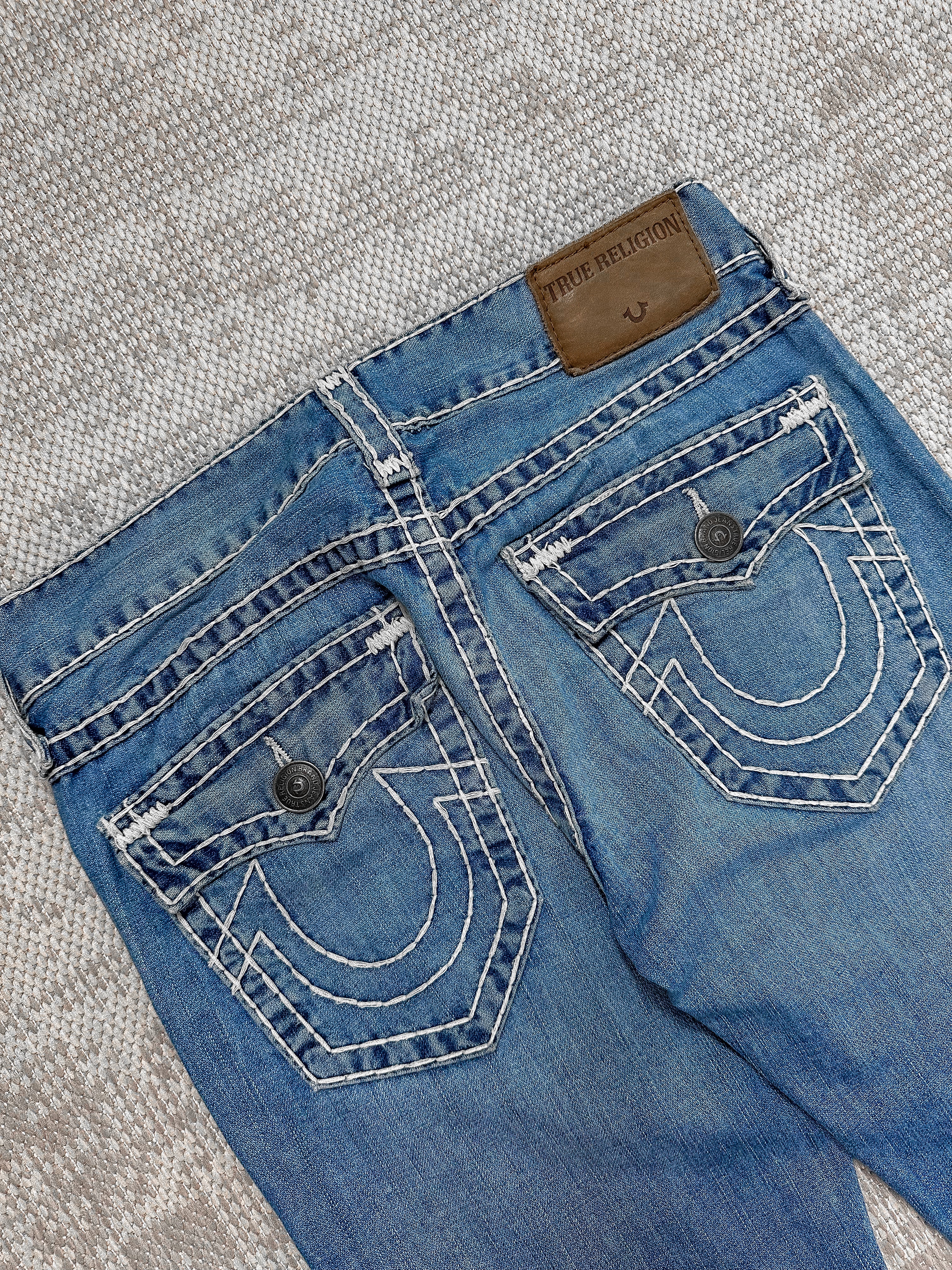 True Religion Contrast Stitch Shoe-horse Ricky Jeans (30x31)