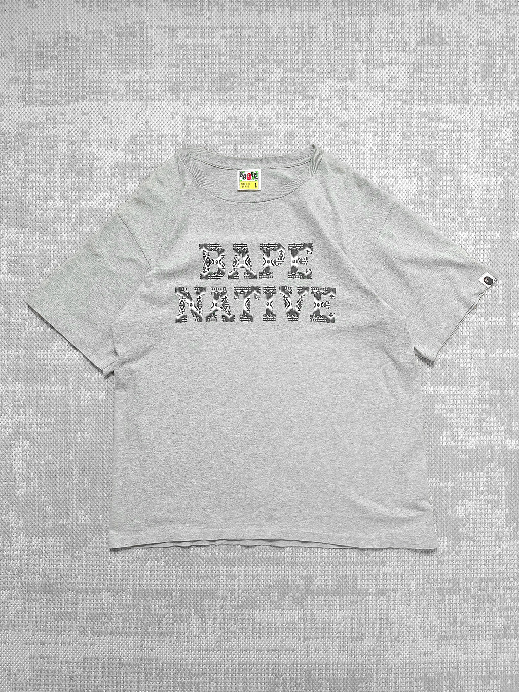 2000s A Bathing Ape Native Pattern Spell-out T-shirt (L)