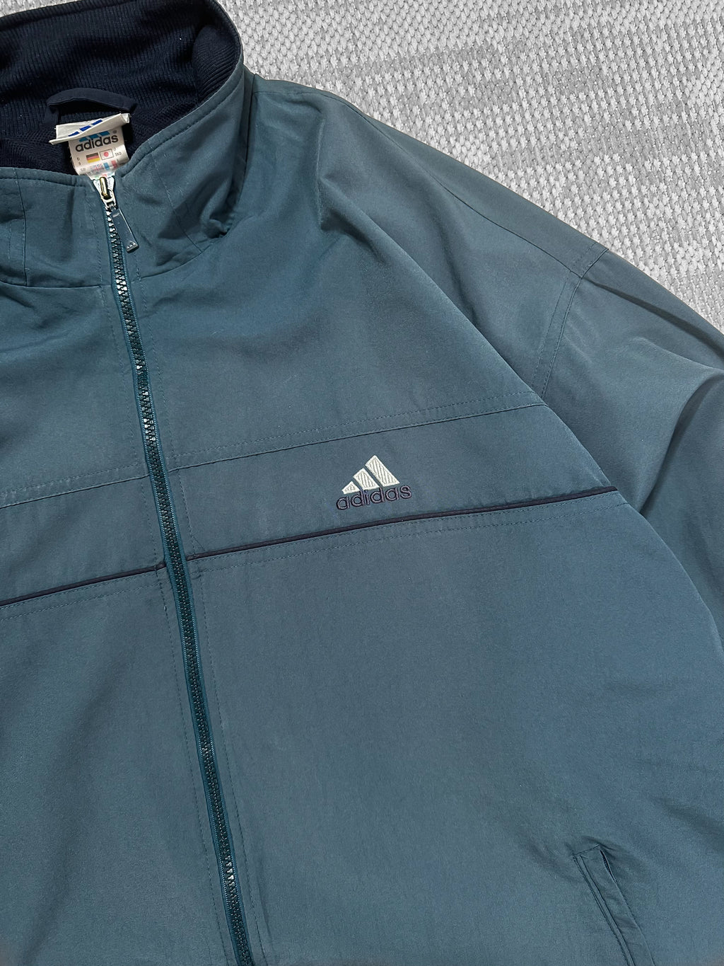 1990s Adidas Lightweight Embroidered Jacket (XXL)