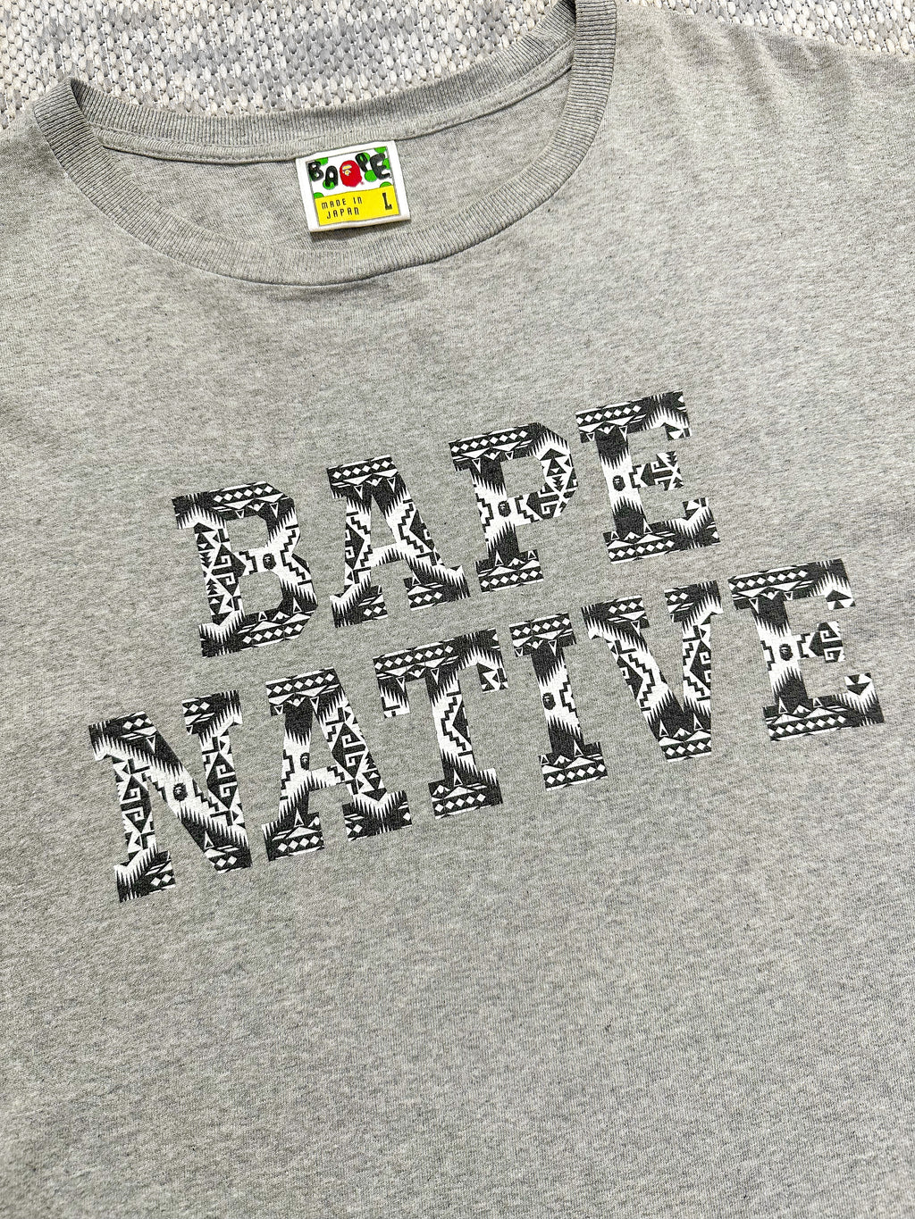 2000s A Bathing Ape Native Pattern Spell-out T-shirt (L)