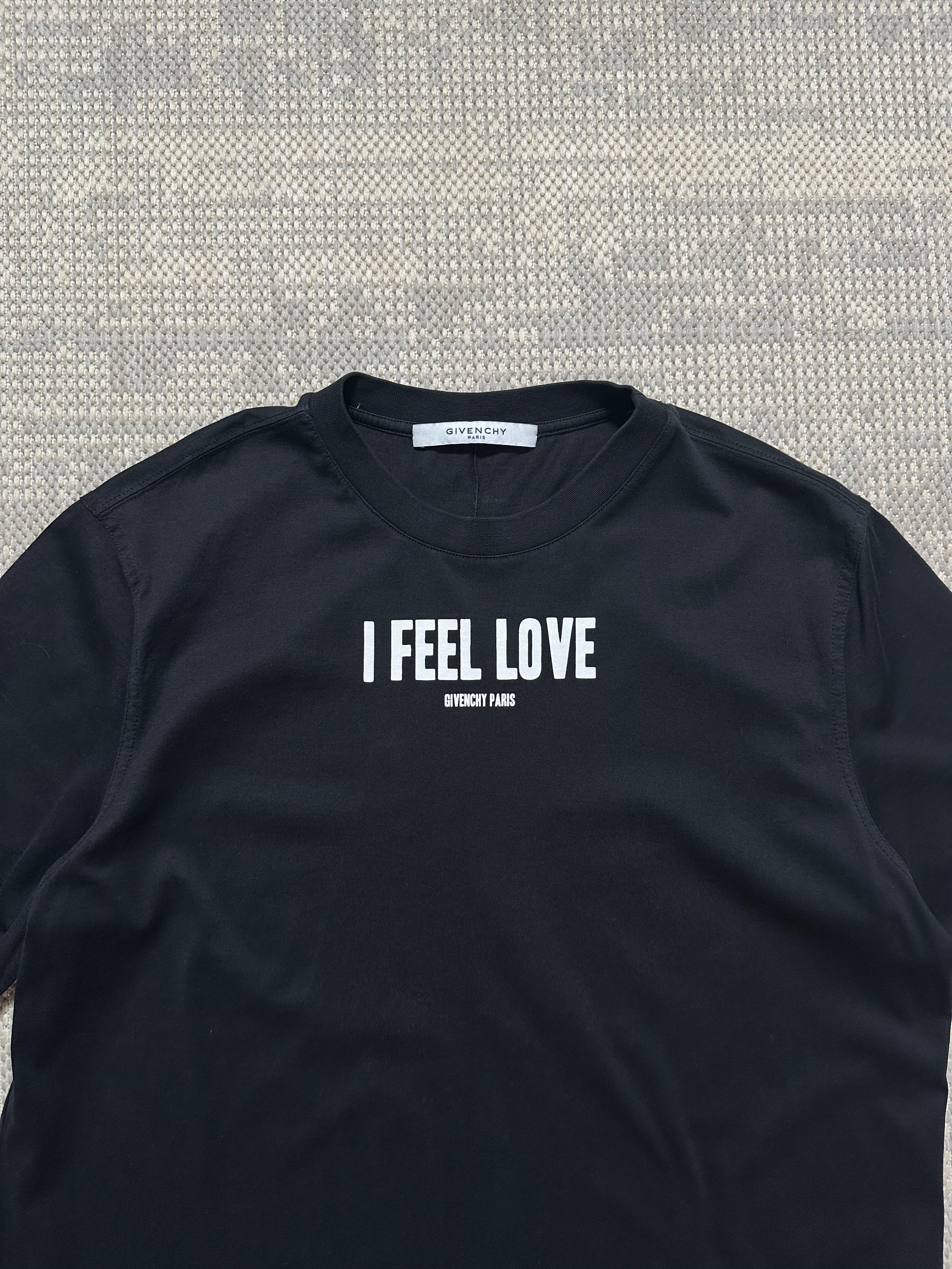 Givenchy Paris I FEEL LOVE T-Shirt (XS)