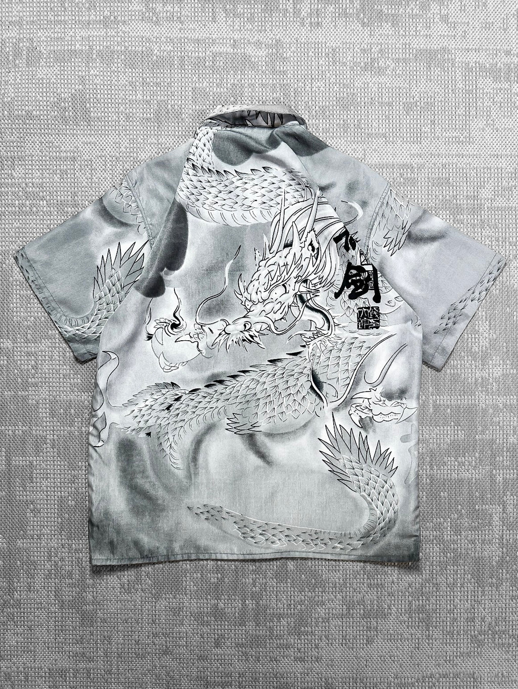 Dragon Japanese Print Short-Sleeve Shirt (L)