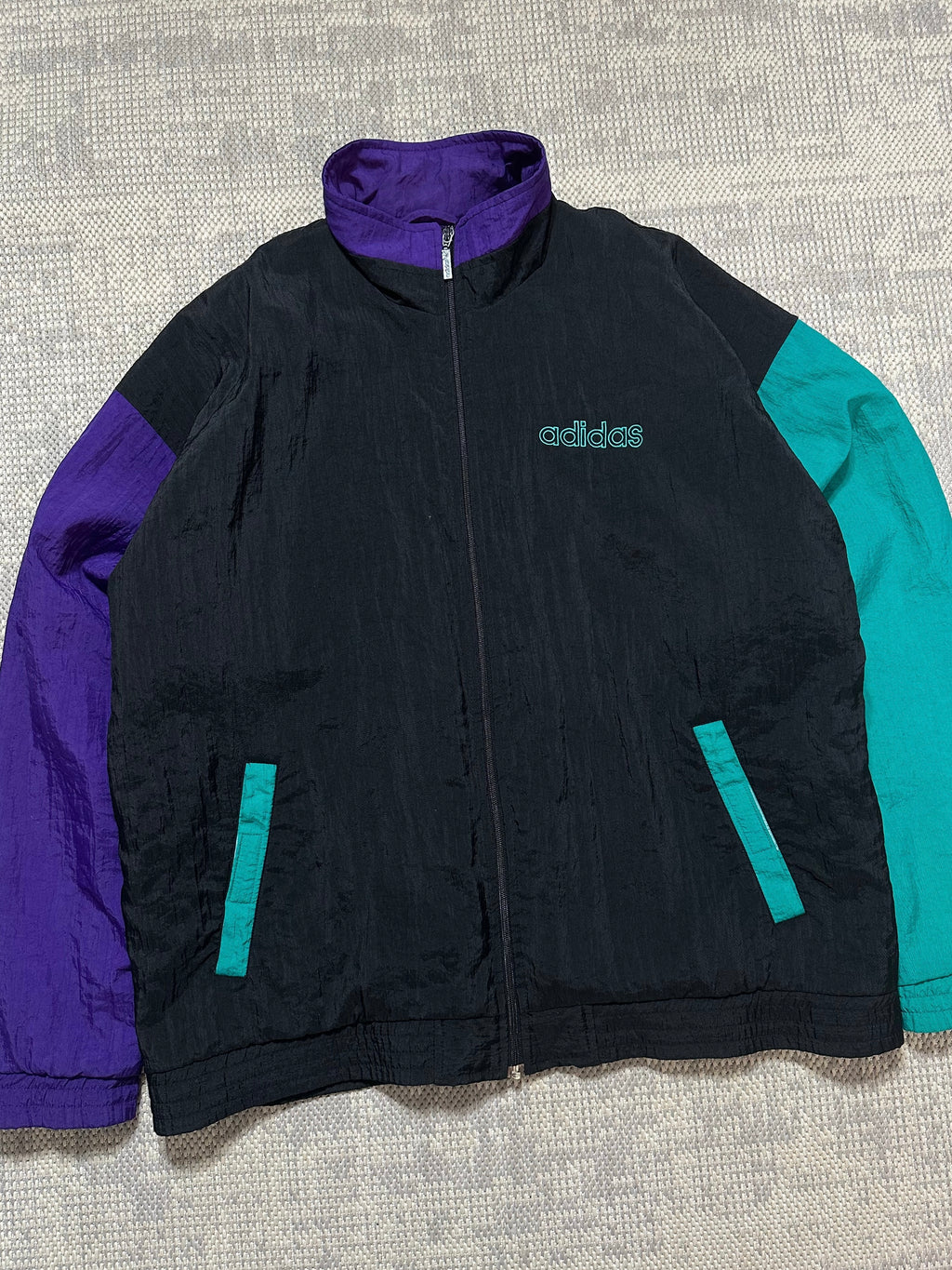 1990s Adidas Embroidered Adidas Trefoil Logo Jacket (L)
